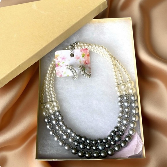 Paparazzi Multi strand pearl necklace & earrings  Hombre Cream & Gray NWOT - Picture 11 of 14